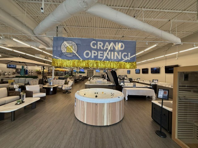 Hot tub on display at our Fort Worth, TX showroom
