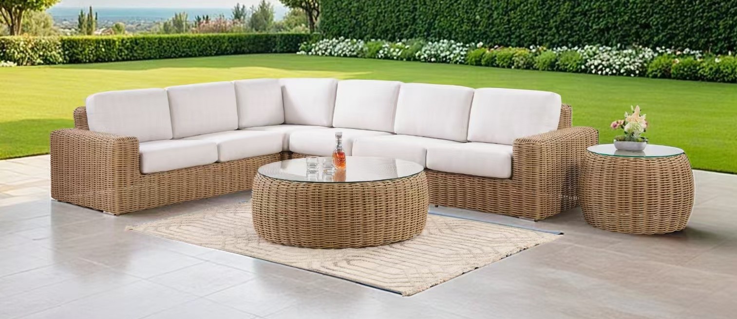 Prestige at Galaxy Pool Spa Patio
